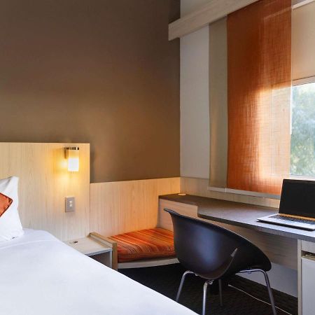 Hotel Ibis Auckland Ellerslie Extérieur photo